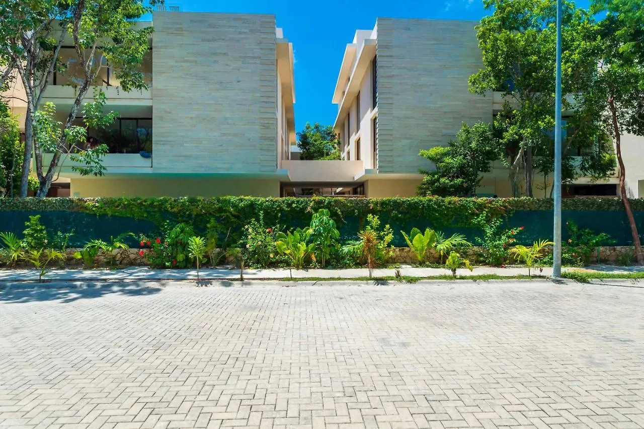 205 Perfect Location 3 Bedrooms Apartment Tulum