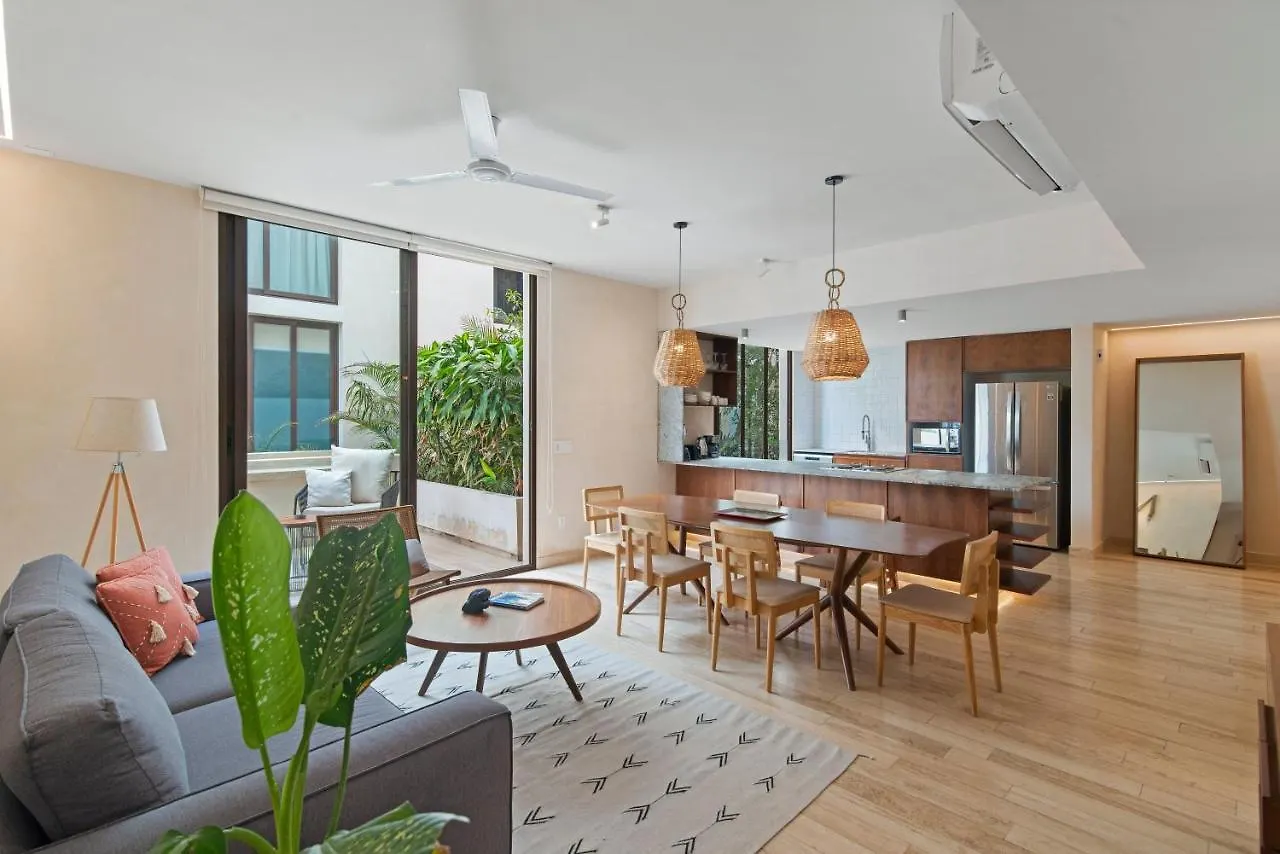 205 Perfect Location 3 Bedrooms Apartment Tulum