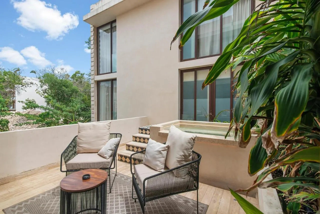 205 Perfect Location 3 Bedrooms Apartment Tulum